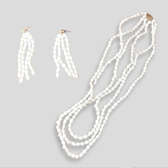 Hand Crafted Jewelry - ✨ Vintage | 3 strands freshwater pearls necklace with earrings set